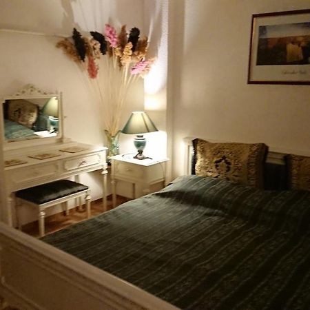 One Bedroom Apartment French Embassy Bucharest Exterior photo